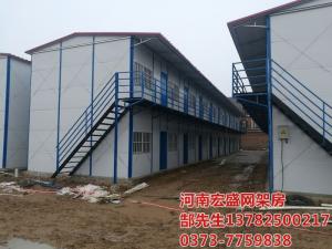 新鄉(xiāng)市經(jīng)三路與緯七路交叉口，天寶華庭工地臨建彩板房